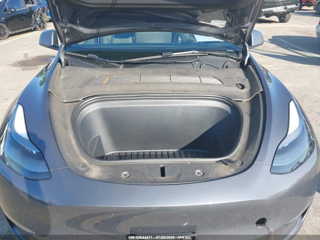 2023 TESLA MODEL Y 7SAYGDEE8PA168409 Photo 9