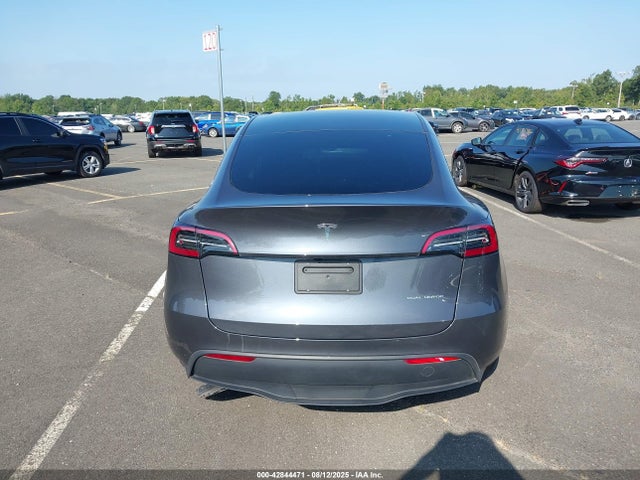 Tesla Model Y 2023 7SAYGDEE8PA168409 Image 13
