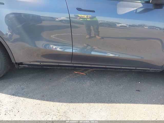 2023 TESLA MODEL Y 7SAYGDEE8PA168409 Photo 5
