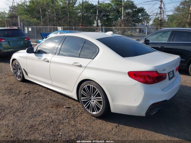 2017 BMW 540I WBAJE7C37HG888220 Photo 2
