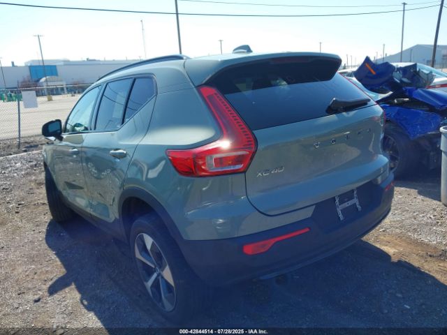 2023 VOLVO XC40 YV4L12UWXP2943450 Photo 2