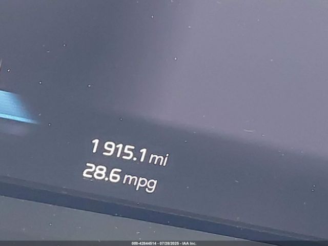 2023 VOLVO XC40 YV4L12UWXP2943450 Photo 6