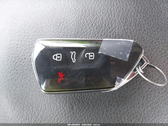 Volkswagen 2023 2023 1V2DNPE80PC042198 Image 11