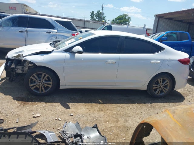5NPD84LF1JH302189 Hyundai mpi nu