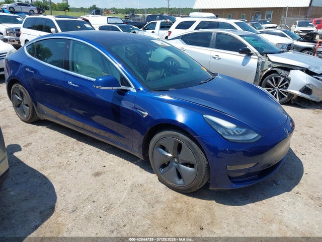 2018 TESLA MODEL 3 5YJ3E1EB1JF096545 Photo 0