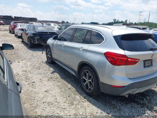 WBXHT3C37H5F69174 BMW X1