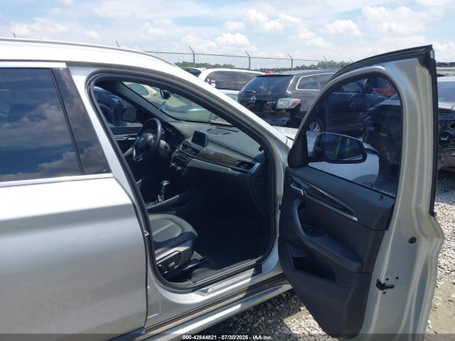 WBXHT3C37H5F69174 BMW X1