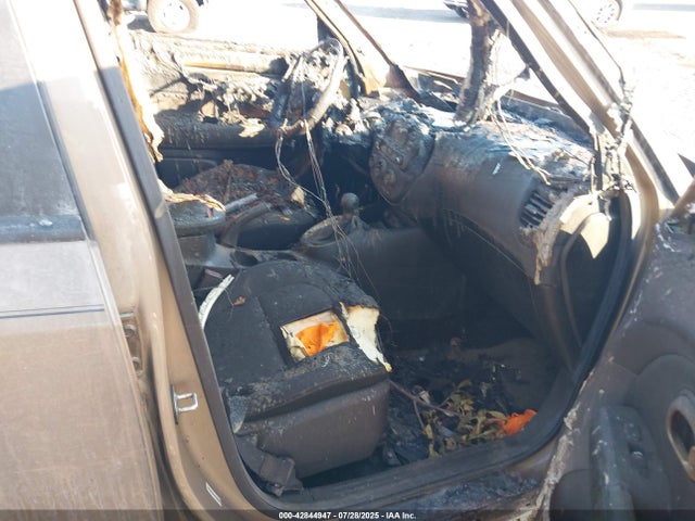 KIA dohc gdi nu 2014 KNDJP3A53E7092568 Image 5