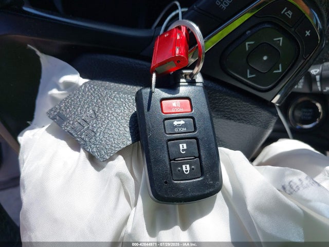 Toyota 2gr-fe 2016 4T1BK1EB0GU240943 Image 11