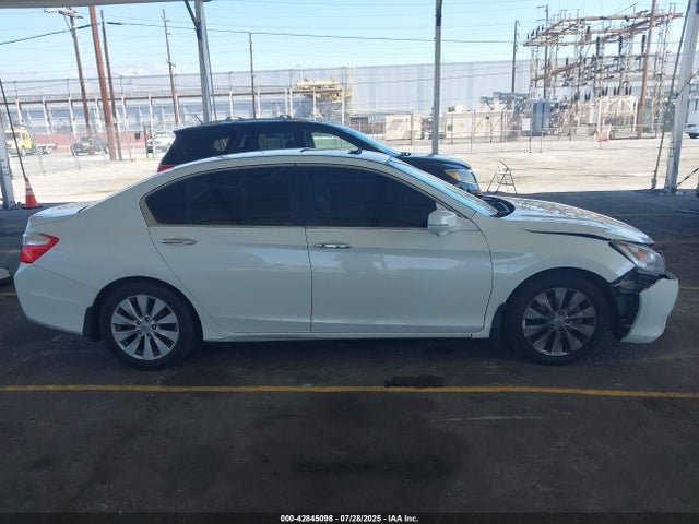 Honda k24w1 2014 1HGCR2F72EA152464 Image 13