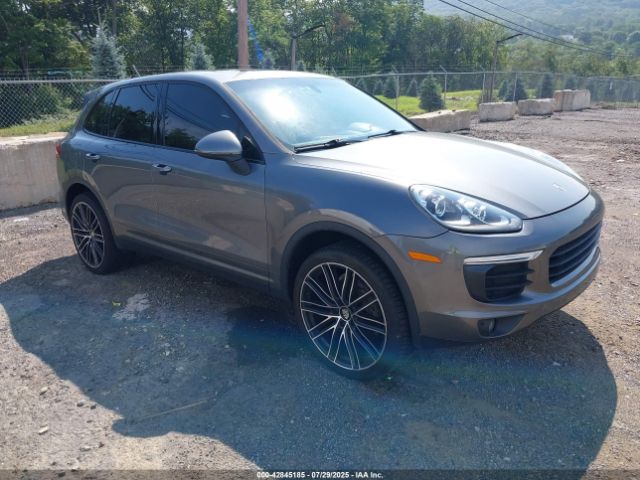 2016 PORSCHE CAYENNE WP1AA2A20GKA37799 Photo 0