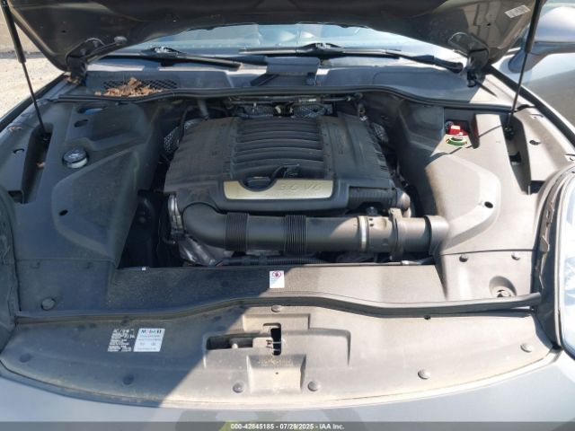 2016 PORSCHE CAYENNE WP1AA2A20GKA37799 Photo 9