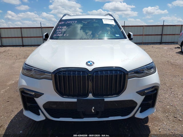 BMW X7 2021 5UXCX6C08M9F23597 Image 12