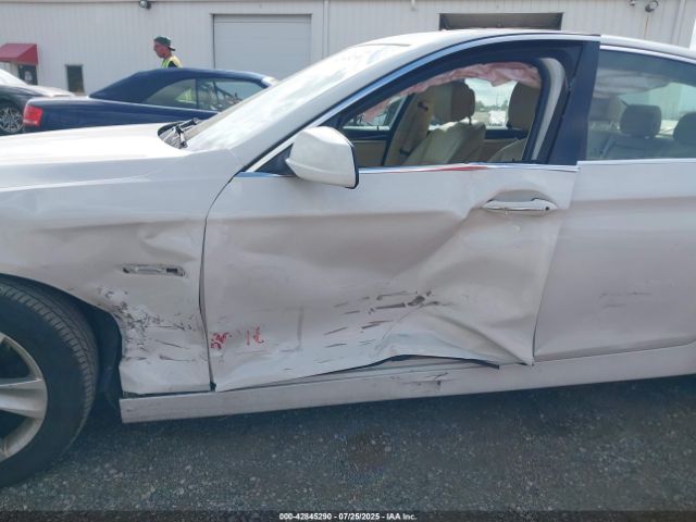 2011 BMW 528I WBAFR1C52BC741052 Photo 5