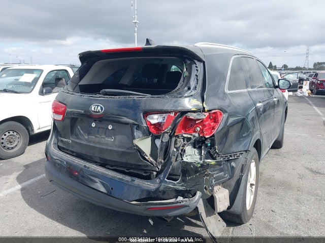 5XYPG4A30HG211702 KIA 2017
