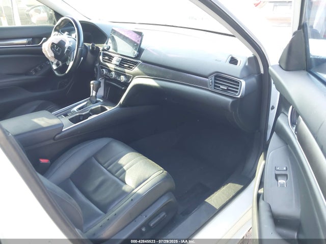 1HGCV1F43NA029249 Honda l15be