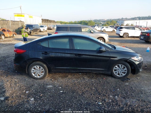 Hyundai 2017 2017 5NPD74LF8HH106599 Image 13