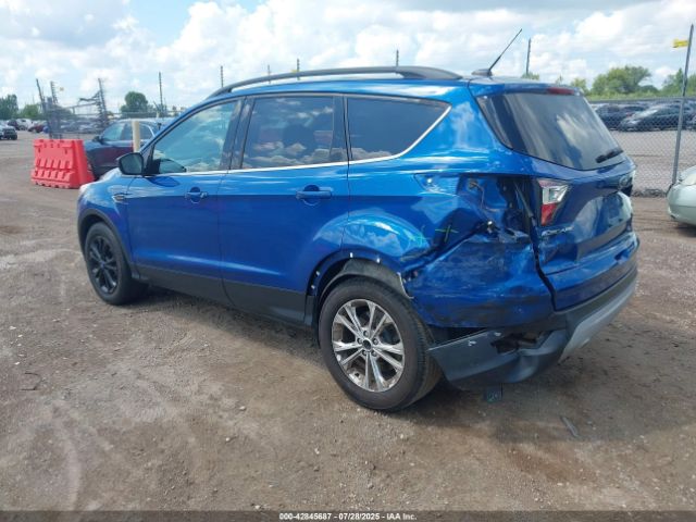 2018 FORD ESCAPE 1FMCU0GD1JUD38880 Photo 2