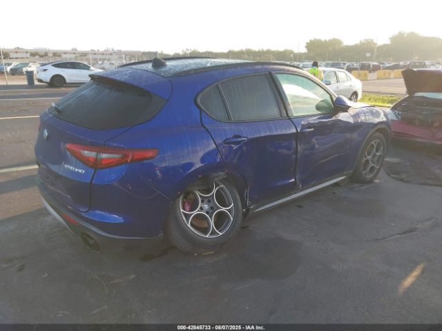 2022 ALFA ROMEO STELVIO ZASPAKBN0N7D47317 Photo 3