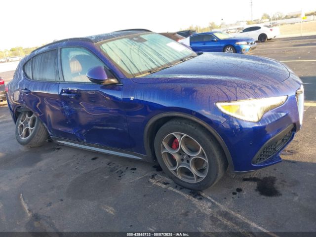 2022 ALFA ROMEO STELVIO ZASPAKBN0N7D47317 Photo 5