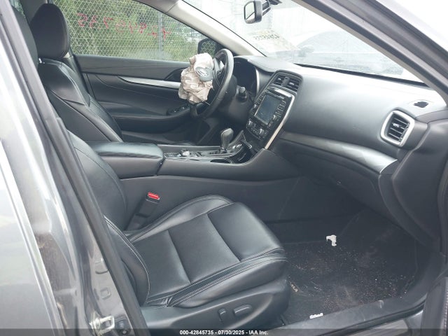 Nissan 2017 2017 1N4AA6AP4HC397342 Image 5