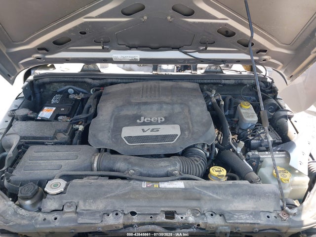 Jeep Wrangler 2016 1C4BJWDG2GL283588 Image 10