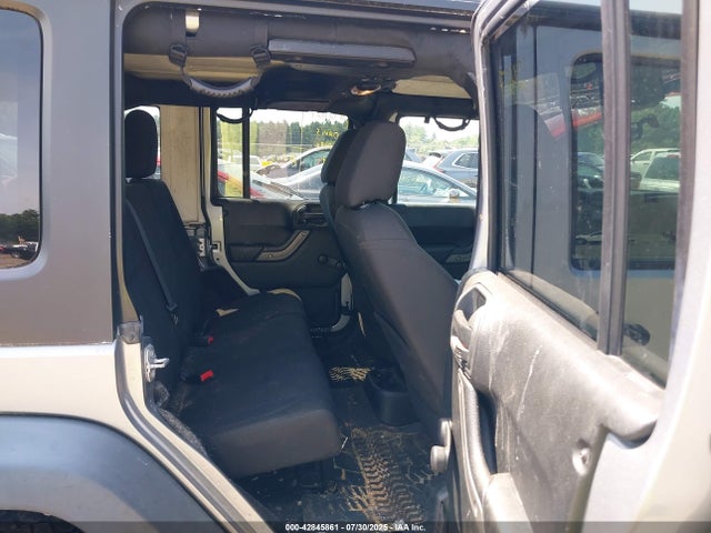 Jeep Wrangler 2016 1C4BJWDG2GL283588 Image 8
