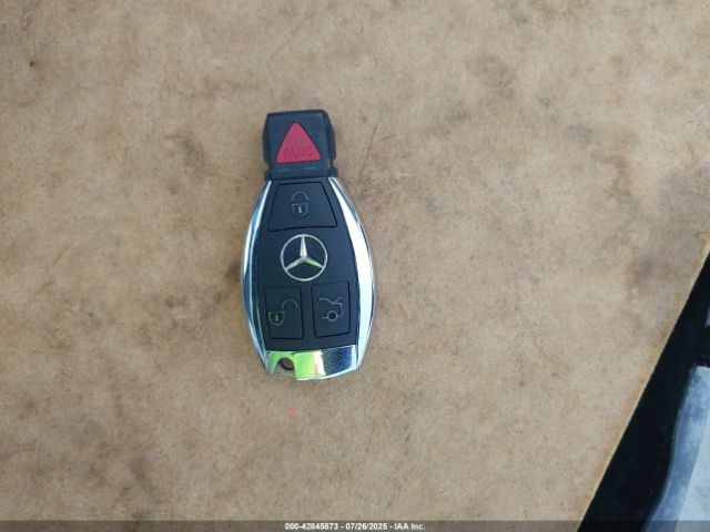 2013 MERCEDES-BENZ C 300 WDDGF8AB6DR250572 Photo 10