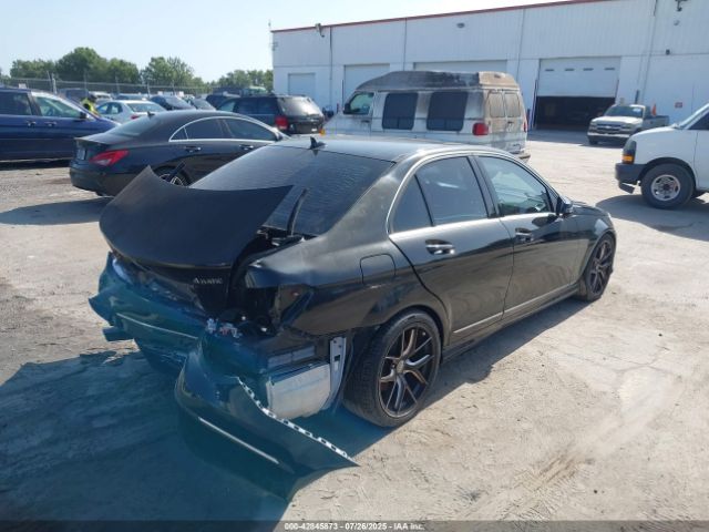 2013 MERCEDES-BENZ C 300 WDDGF8AB6DR250572 Photo 3