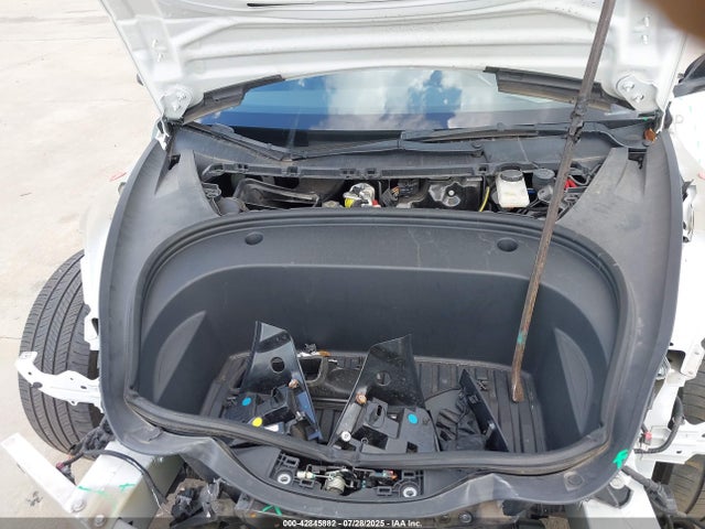 2023 TESLA MODEL 3 5YJ3E1EA9PF430613 Photo 9