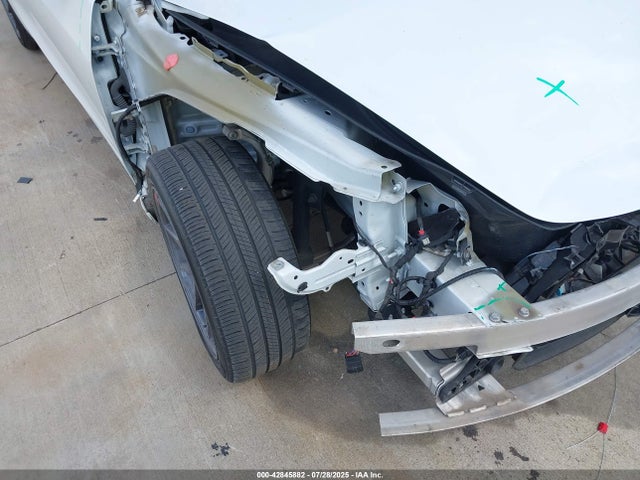 5YJ3E1EA9PF430613 Tesla MODEL 3