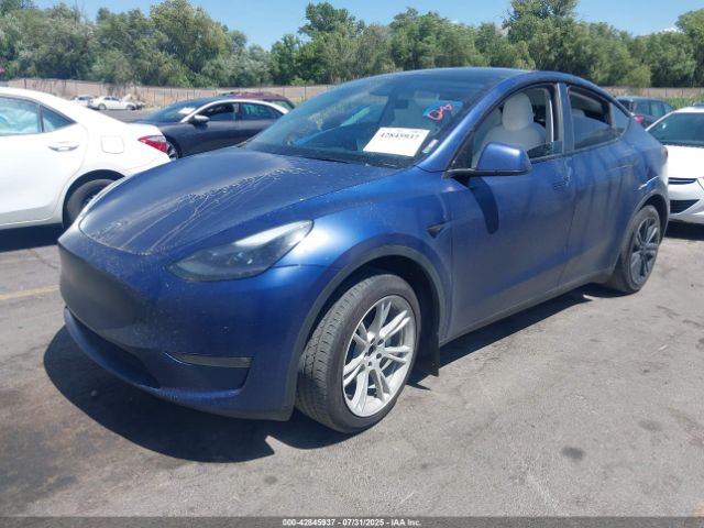 2023 TESLA MODEL Y 7SAYGAEE7PF941985 Photo 1