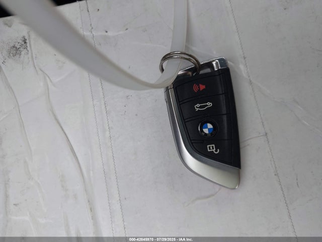 BMW 2016 2016 WBXHT3C35G5E54247 Image 11
