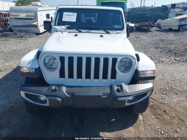 1C4HJXEN5LW339254 Jeep Wrangler Unlimited Sahara 4x4