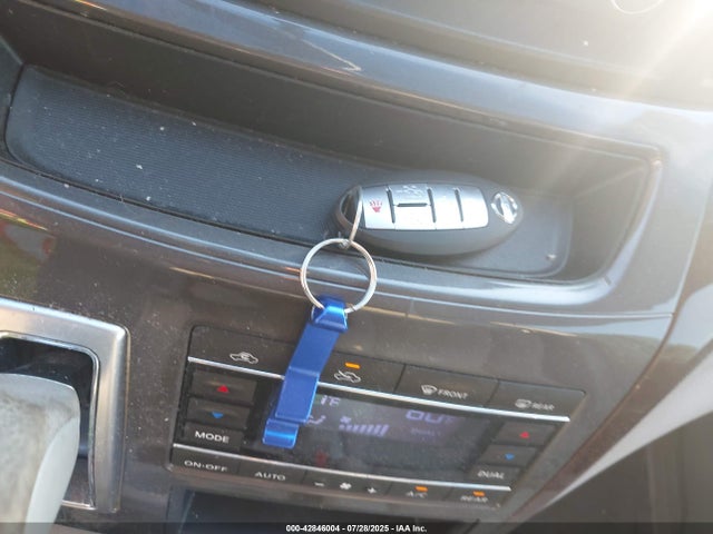Nissan 2016 2016 JN8AE2KP6G9151799 Image 11