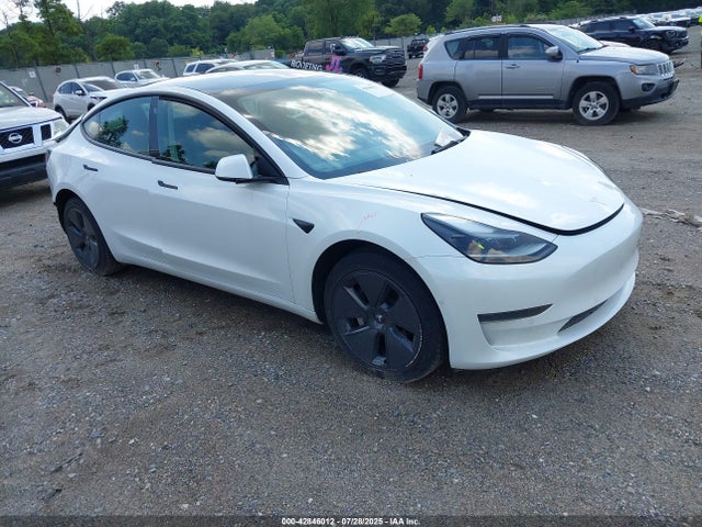 2022 TESLA MODEL 3 5YJ3E1EA3NF115223 Photo 0