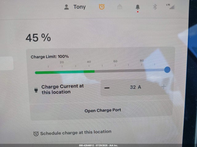 5YJ3E1EA3NF115223 Tesla 2022