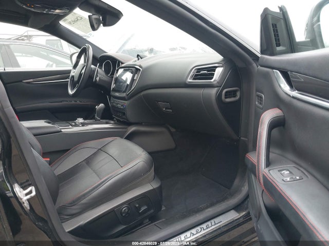 ZAM57XSS1H1249594 Maserati m156d