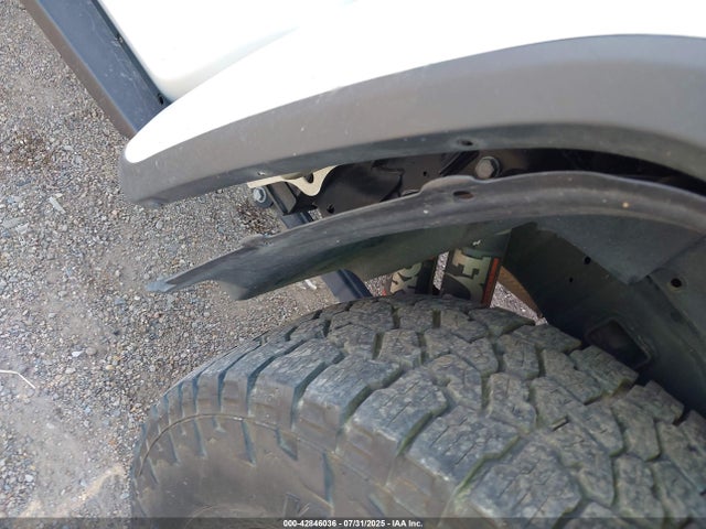 1C6JJTEG6PL573574 Jeep 2023
