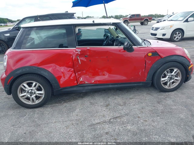 2011 MINI COOPER WMWSU3C58BT091989 Photo 5