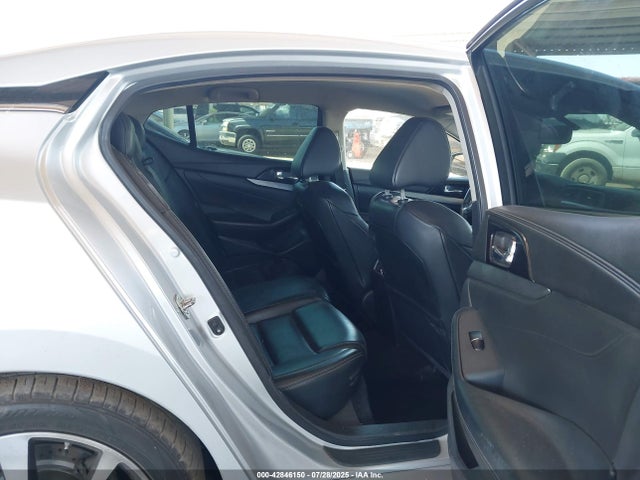 Nissan Maxima 2018 1N4AA6AP9JC378758 Image 8