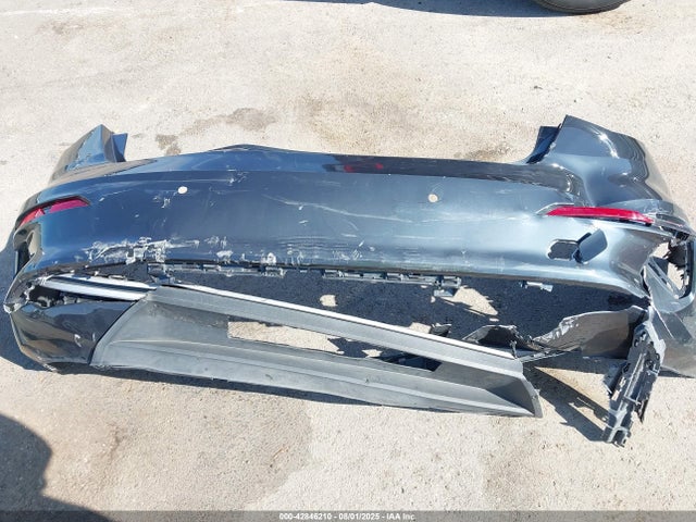 WAUAUDGY4PA037811 Audi 40 tfsi