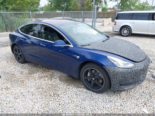 2018 TESLA MODEL 3 5YJ3E1EA9JF030915 Photo 0