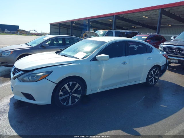Nissan 2018 2018 1N4AL3AP2JC113043 Image 14