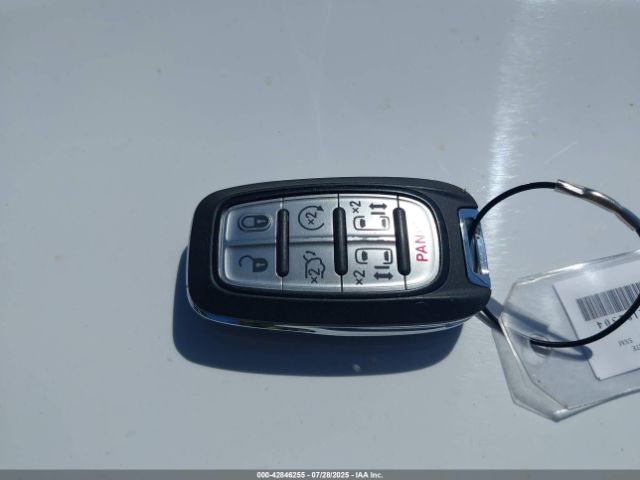 2024 CHRYSLER PACIFICA 2C4RC1BG4RR182304 Photo 10