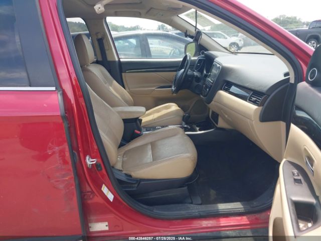 2017 MITSUBISHI OUTLANDER JA4AZ3A32HZ065812 Photo 4