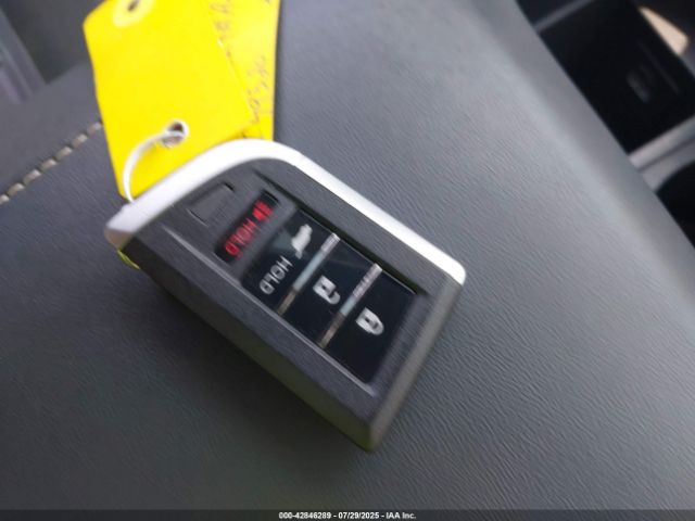 2022 ACURA RDX 5J8TC2H58NL010394 Photo 10