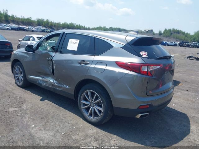 2022 ACURA RDX 5J8TC2H58NL010394 Photo 2