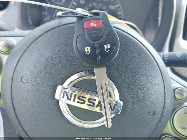3N6CM0KN1HK709094 Nissan 2017