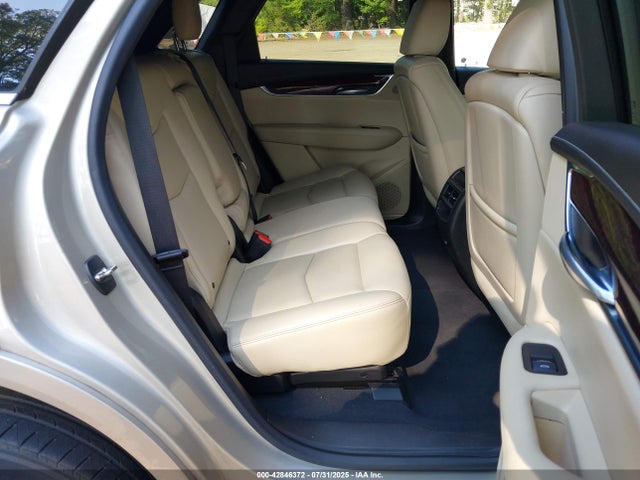 2017 CADILLAC XT5 1GYKNBRS0HZ205474 Photo 7